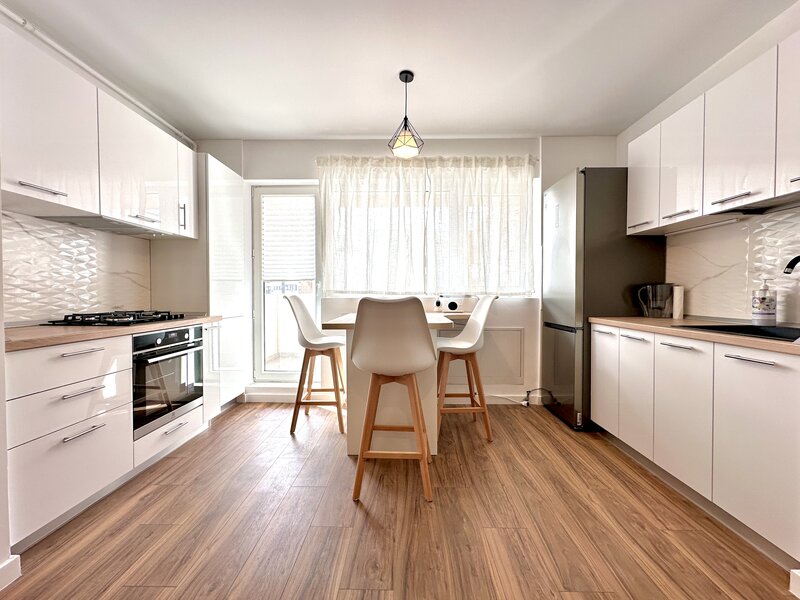 Popesti, Biruintei 81.