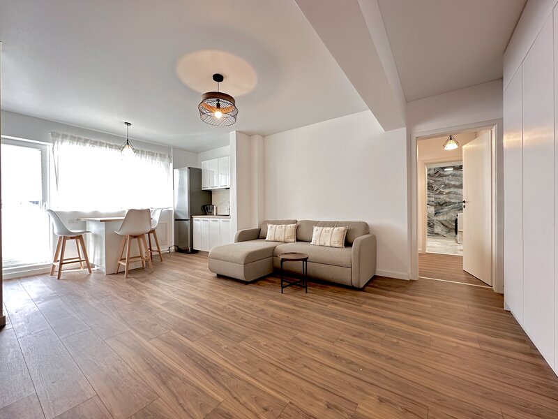 Popesti, Biruintei 81.