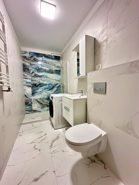 Popesti, Biruintei 81.