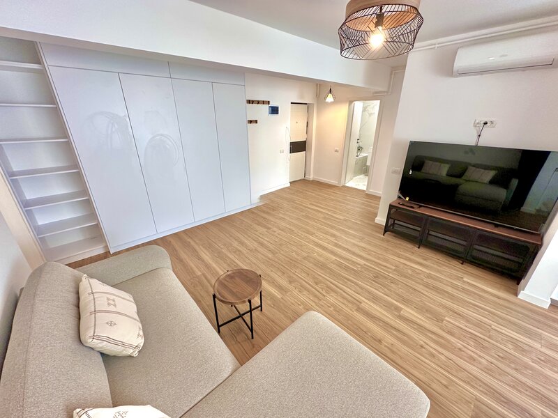 Popesti, Biruintei 81.